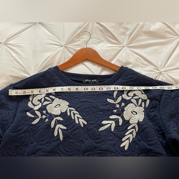 Urban mood sweater - Picture 3 of 3